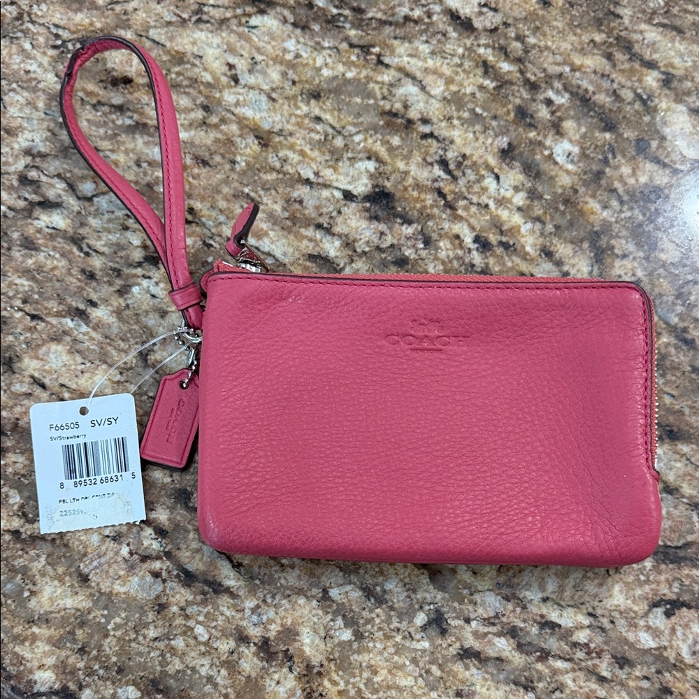 NWT Coach Pink Pebble Leather Wristlet